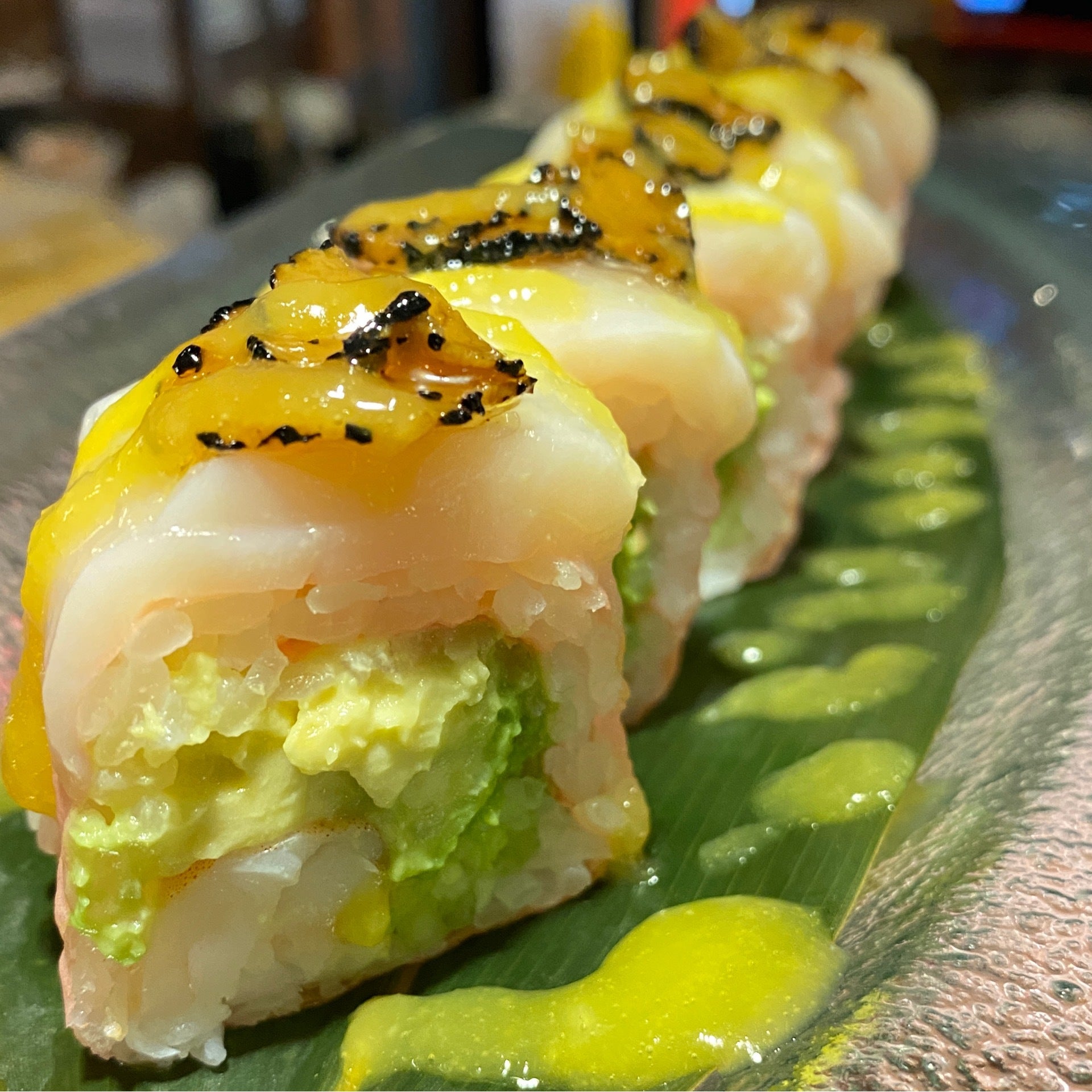 truffles-bay-scallop-roll-poseidon-asian-cuisine